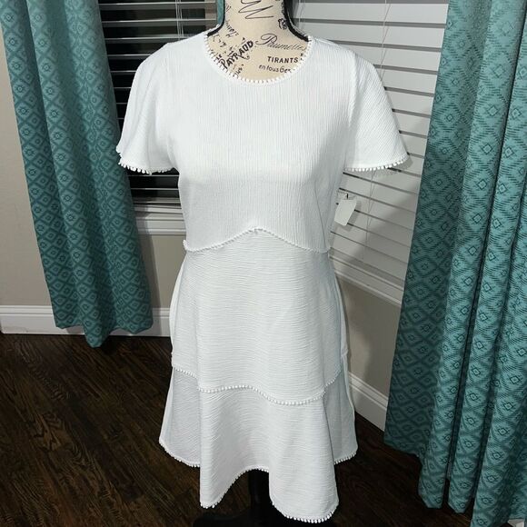 Joie Dresses & Skirts - New with tags Joie white dress with cutout at back size medium retails $178
